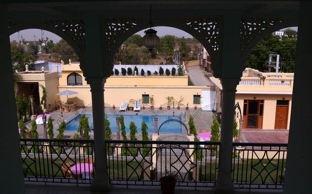Koolwal Kothi Zinc Journey By The Fern, Nawalgarh, Rajasthan Екстериор снимка