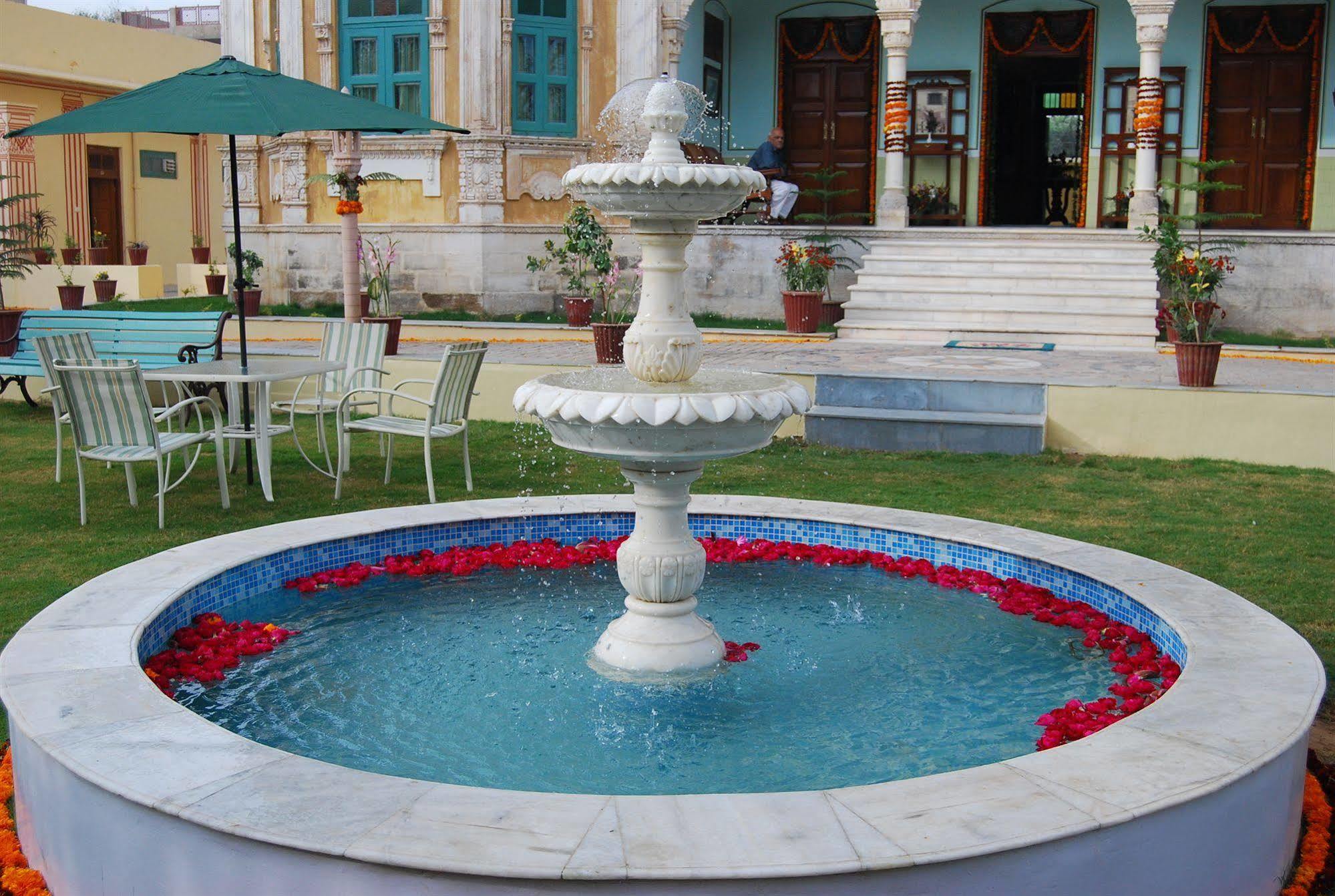 Koolwal Kothi Zinc Journey By The Fern, Nawalgarh, Rajasthan Екстериор снимка
